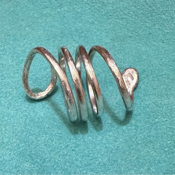 Sterling silver wire spiral snake ring adjustable - Picture 3 of 4